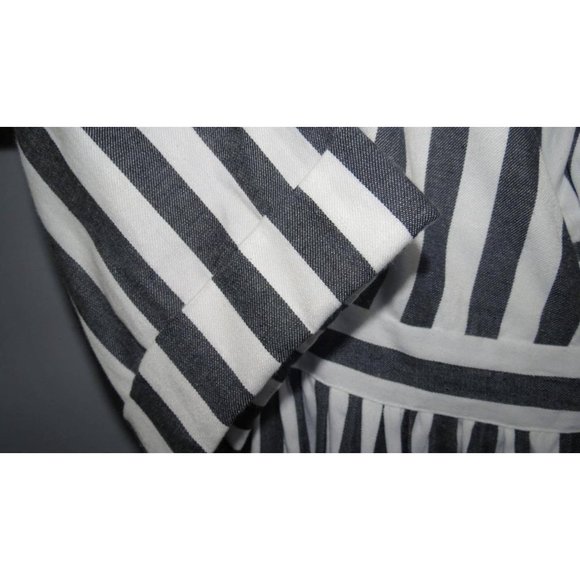 BRAVE AND TRUE - wrap dress size large - charcoal stripe - presents as n… - Picture 7 of 7